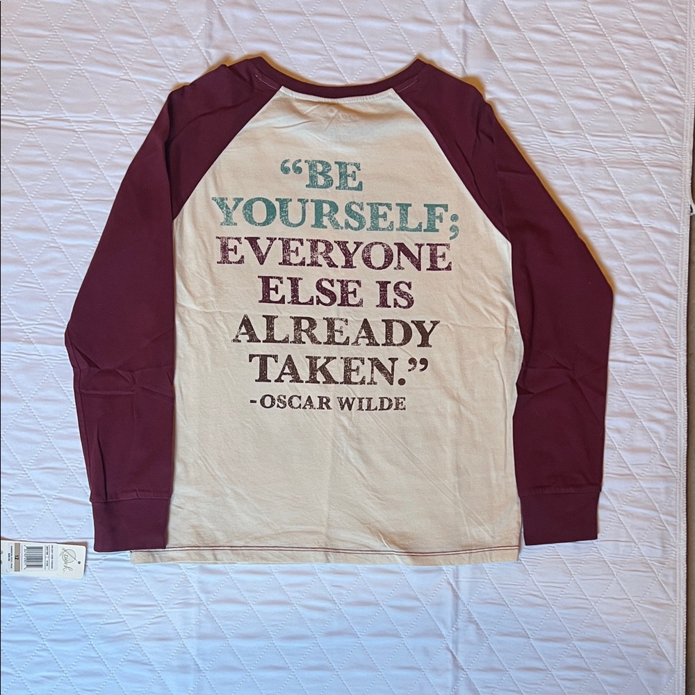 Peek Maroon and Cream Long Sleeve Oscar Wilde Front/Back Tee - Picture 3 of 6